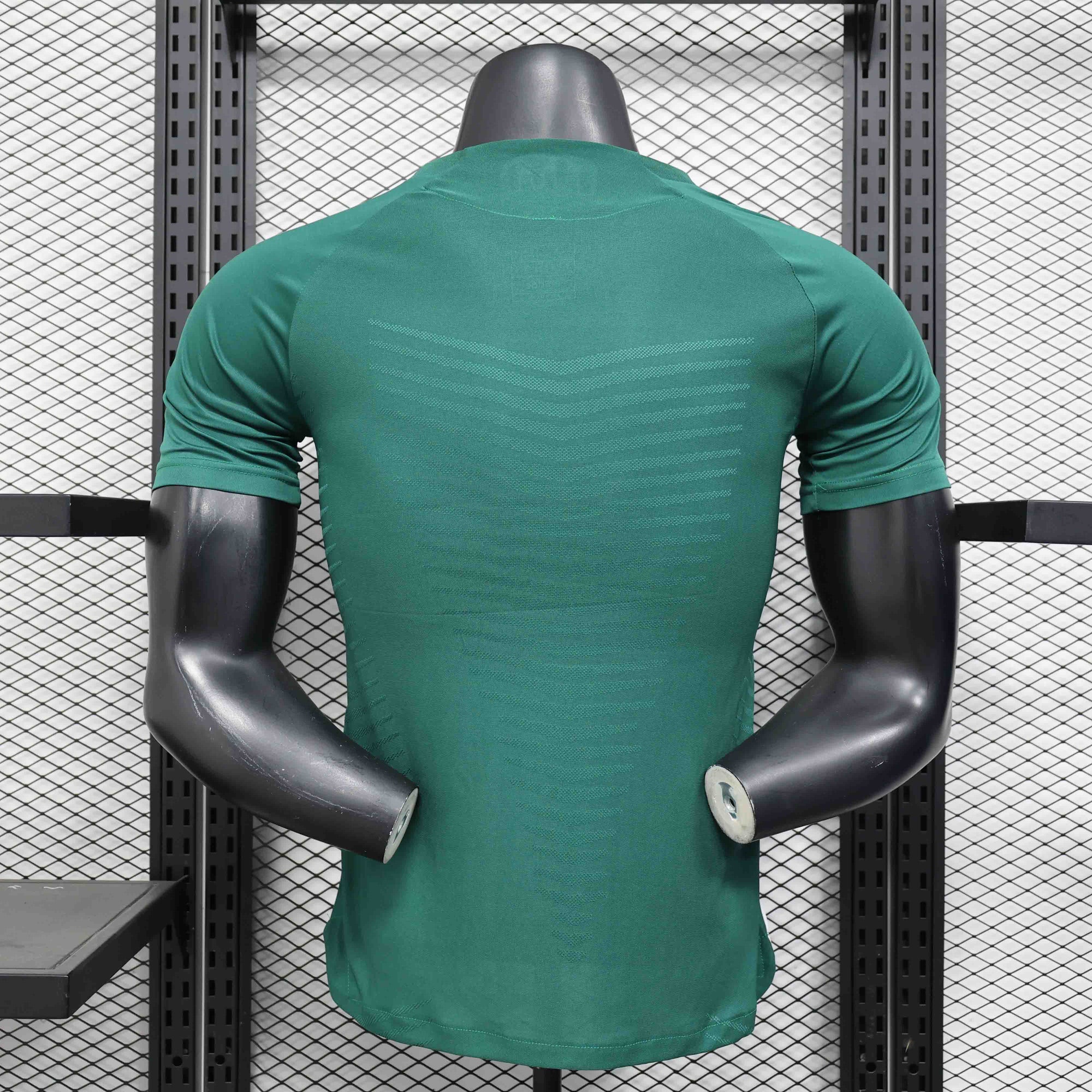 Maillot Real Madrid concept 2025-26 Maison To Sport