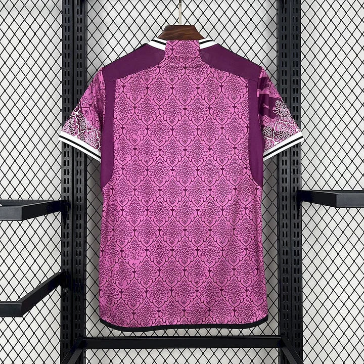 Maillot Real Madrid foot concept rose 2024 2025 Maison To Sport