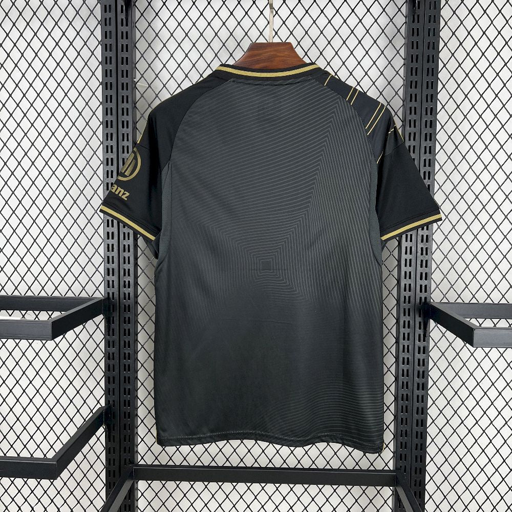 Maillot Bayern Munich concept 2025-26 Maison To Sport