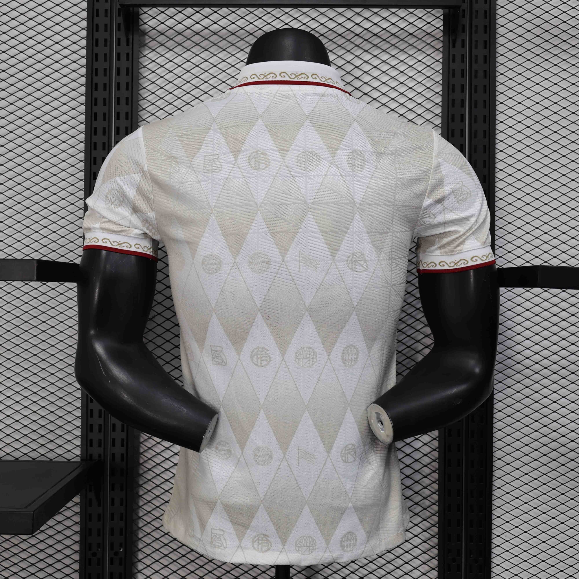 Maillot Bayern Munich concept 2025-26 Maison To Sport