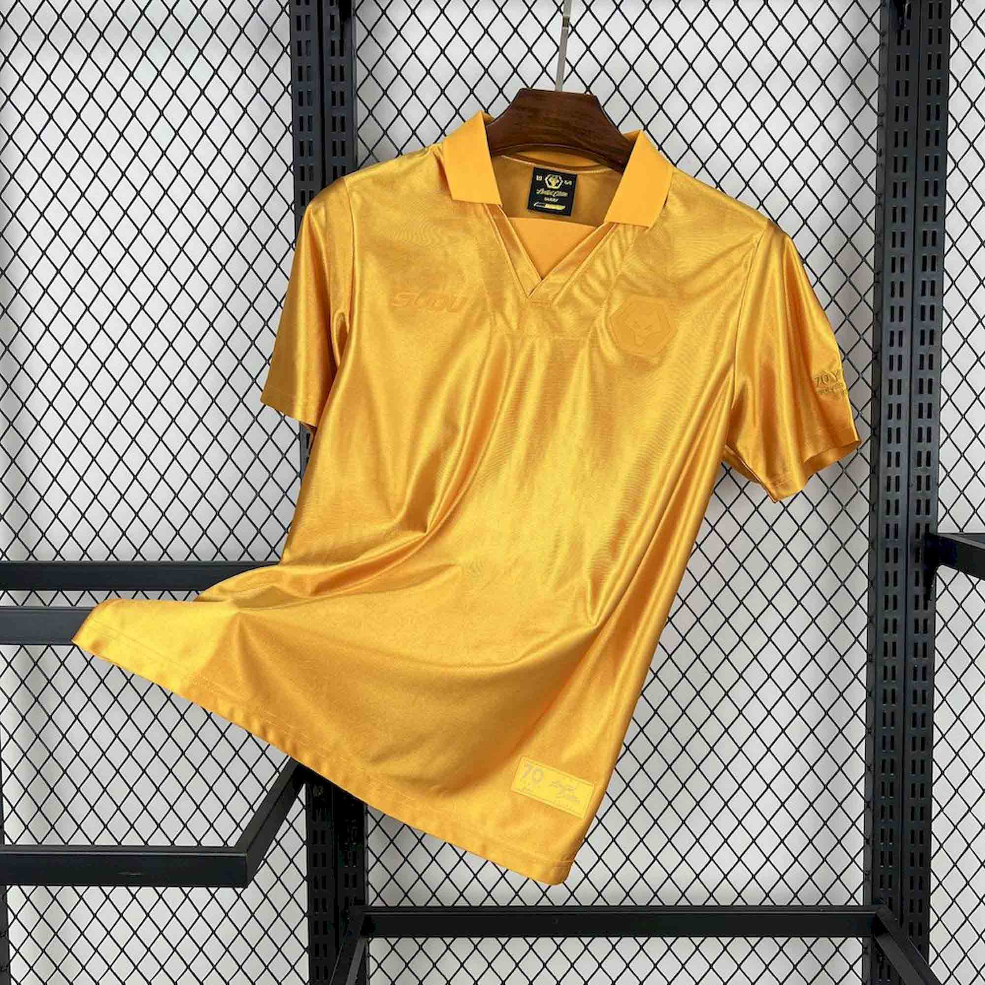 Maillot Wolves concept 2025-26 Maison To Sport