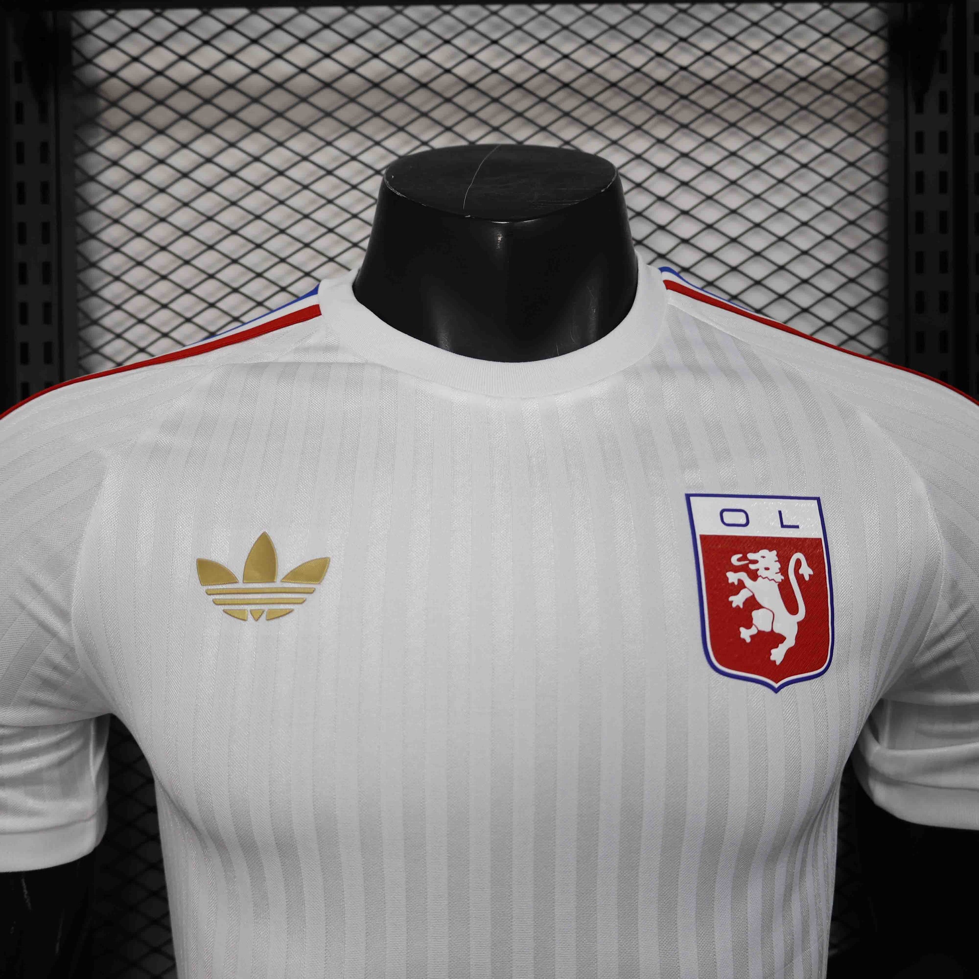 Maillot Lyon concept 2025-26 Maison To Sport