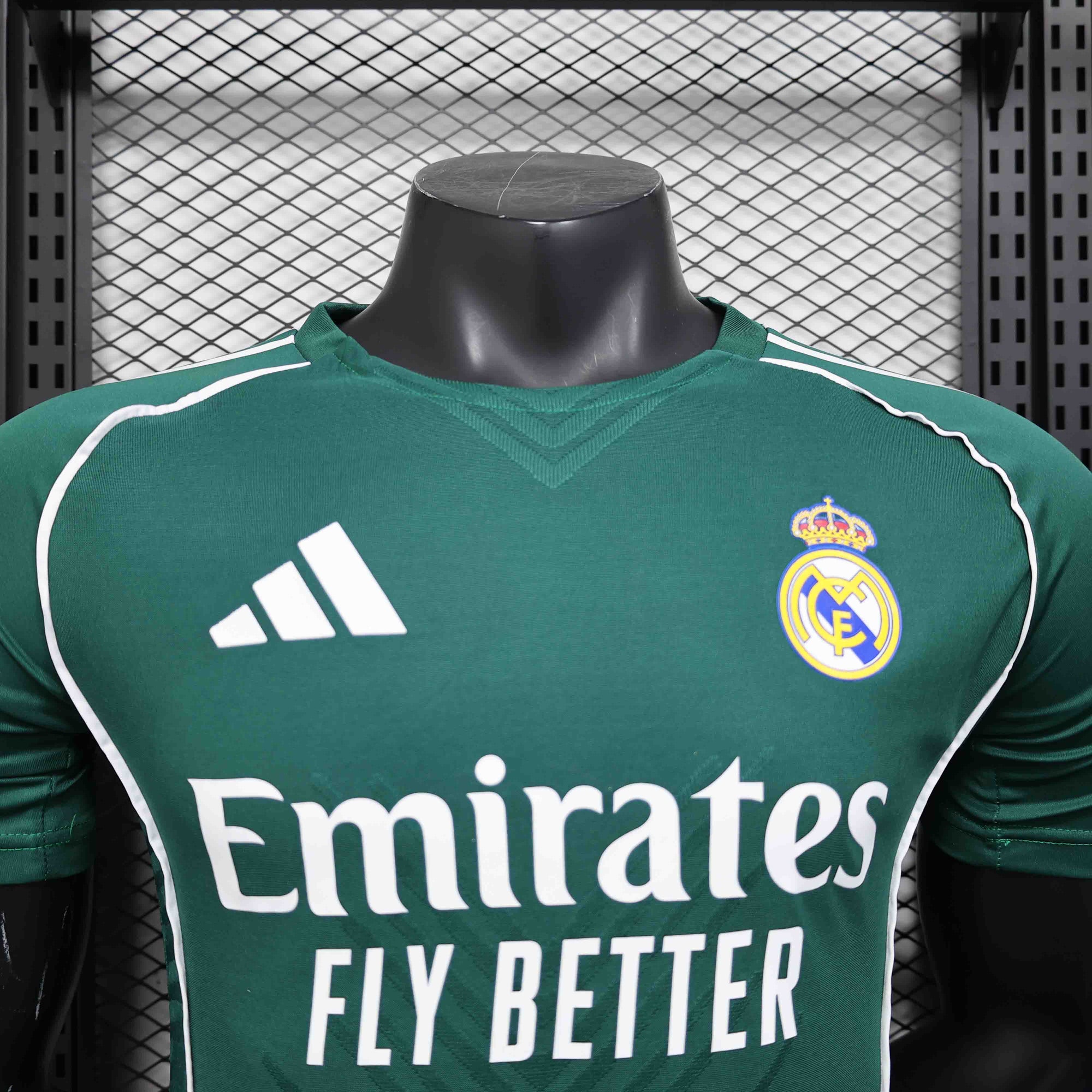 Maillot Real Madrid concept 2025-26 Maison To Sport