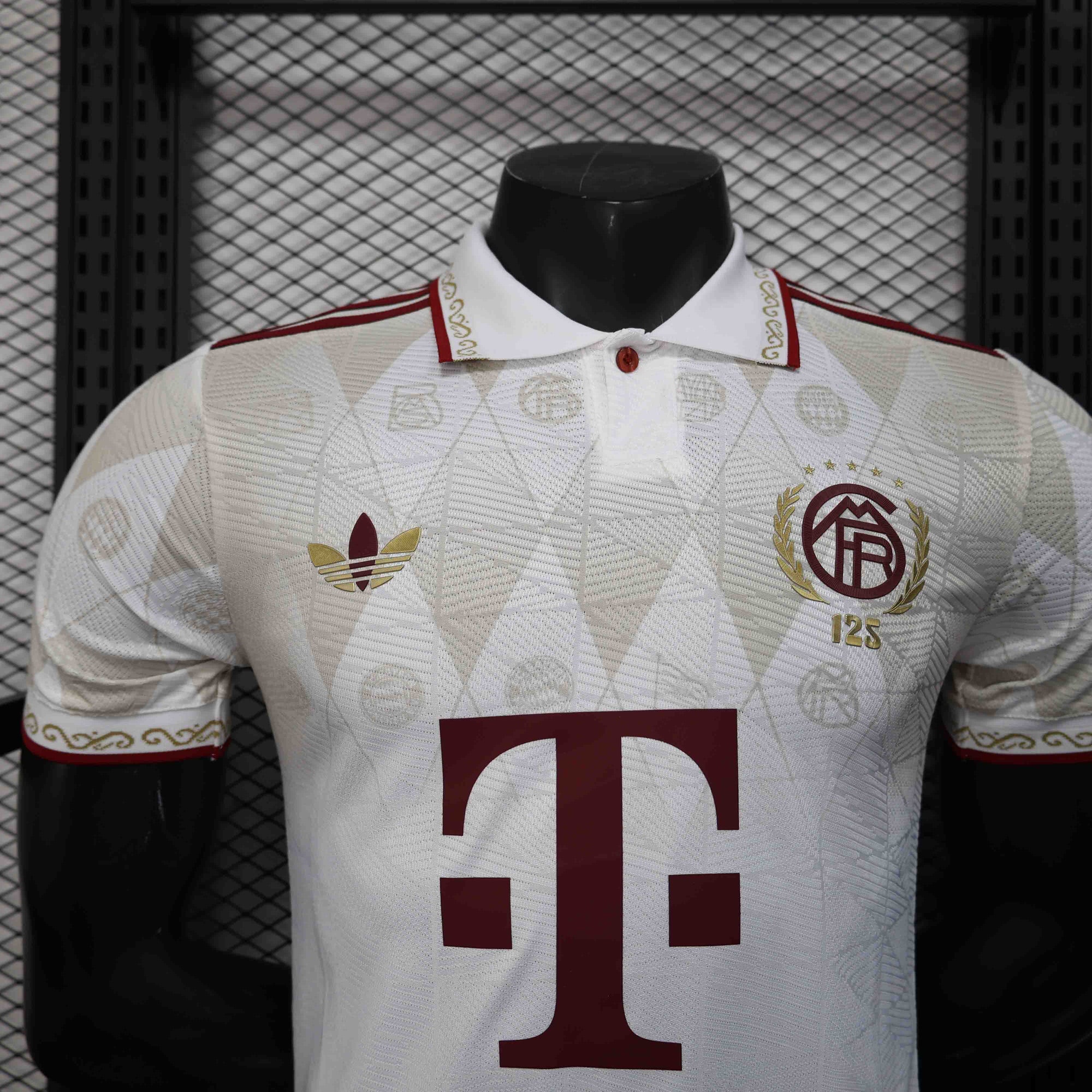 Maillot Bayern Munich concept 2025-26 Maison To Sport
