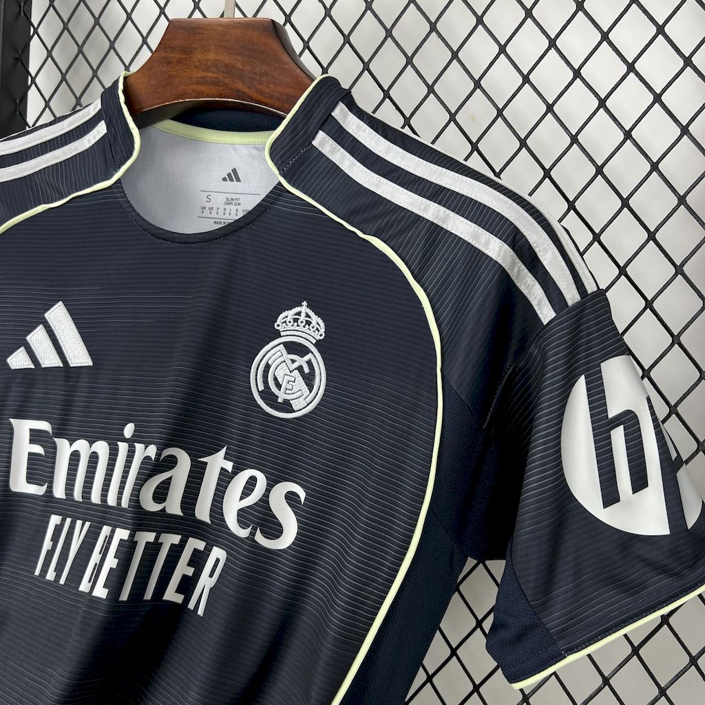Maillot Real Madrid extérieur 2025-26 Maison To Sport